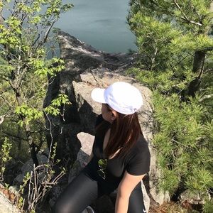 Meet your Posher, May